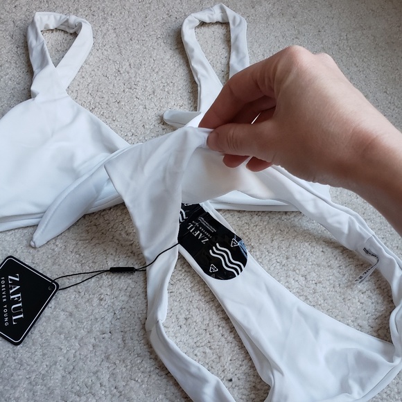 Swimsuit - Picture 3 of 3